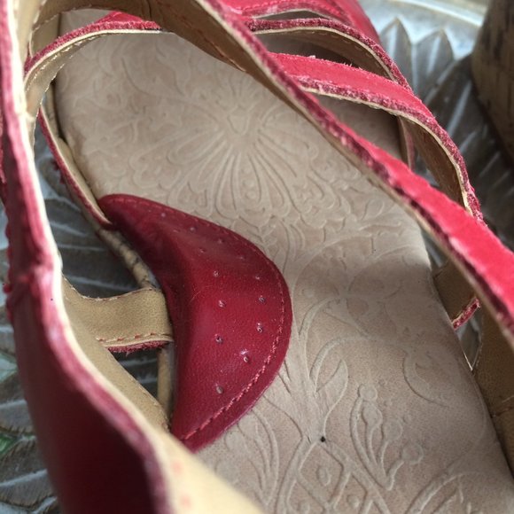 Born strappy red sandal wedge 10 - Picture 4 of 4